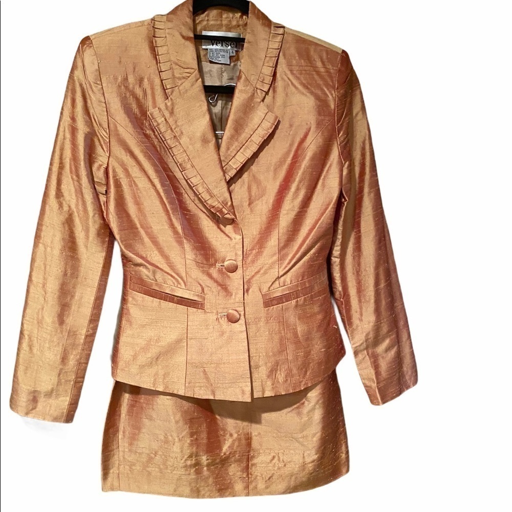 Versei 100% Silk Pageant/Interview Suit Size 4